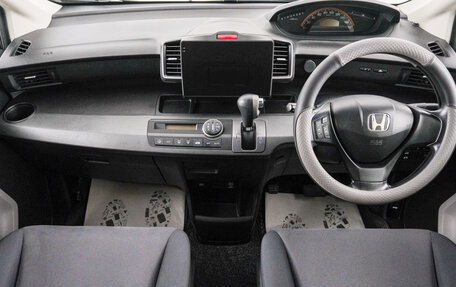 Honda Freed I, 2010 год, 1 069 000 рублей, 11 фотография