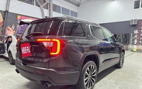 GMC Acadia II, 2019 год, 2 400 000 рублей, 3 фотография