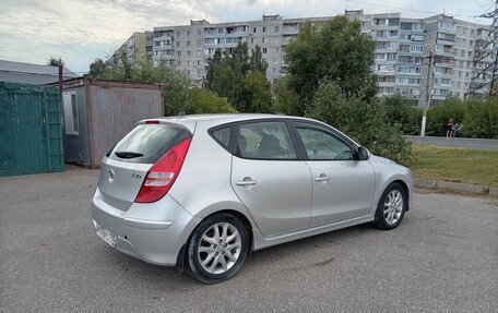 Hyundai i30 I, 2011 год, 585 000 рублей, 4 фотография