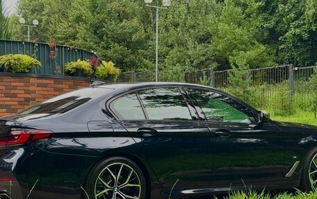 BMW 5 серия, 2022 год, 5 990 000 рублей, 6 фотография
