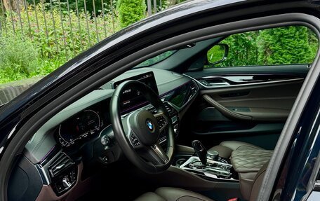 BMW 5 серия, 2022 год, 5 990 000 рублей, 8 фотография