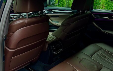 BMW 5 серия, 2022 год, 5 990 000 рублей, 10 фотография
