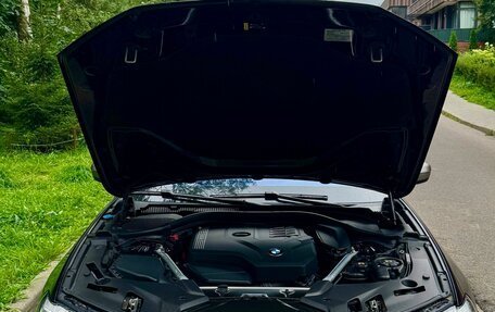 BMW 5 серия, 2022 год, 5 990 000 рублей, 18 фотография