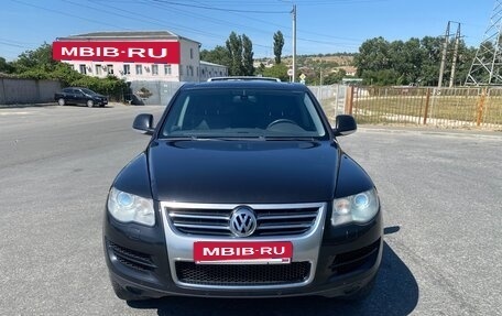 Volkswagen Touareg III, 2008 год, 1 100 000 рублей, 2 фотография
