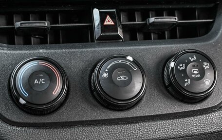 Toyota Corolla, 2021 год, 1 749 000 рублей, 18 фотография