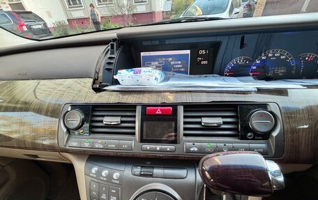 Honda Elysion I, 2004 год, 950 000 рублей, 17 фотография