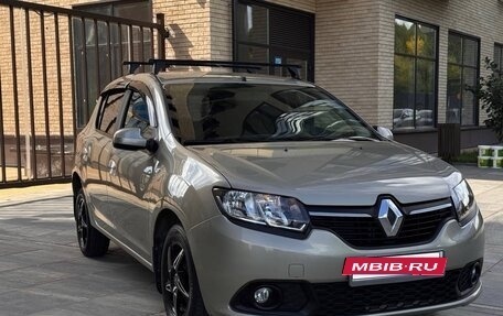 Renault Sandero II рестайлинг, 2014 год, 757 000 рублей, 2 фотография