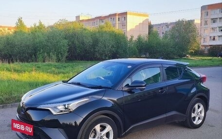 Toyota C-HR I рестайлинг, 2019 год, 1 490 000 рублей, 5 фотография