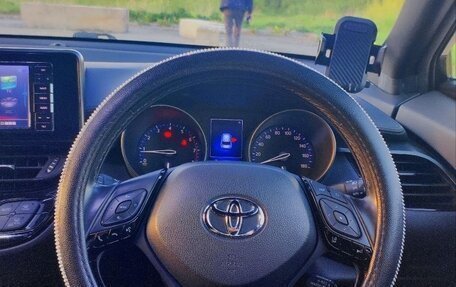 Toyota C-HR I рестайлинг, 2019 год, 1 490 000 рублей, 10 фотография