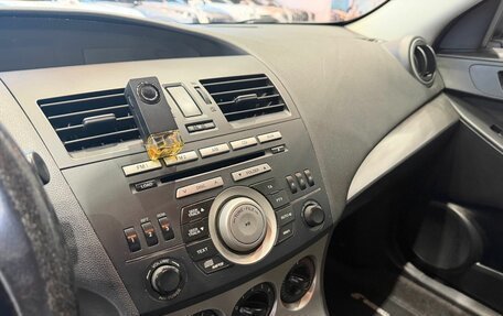 Mazda 3, 2011 год, 585 000 рублей, 11 фотография
