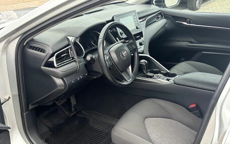 Toyota Camry, 2021 год, 3 000 000 рублей, 16 фотография