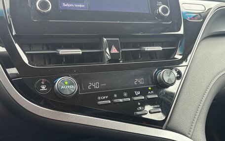 Toyota Camry, 2021 год, 3 000 000 рублей, 26 фотография