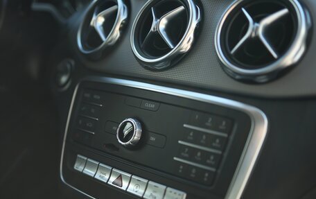 Mercedes-Benz GLA, 2019 год, 2 650 000 рублей, 10 фотография