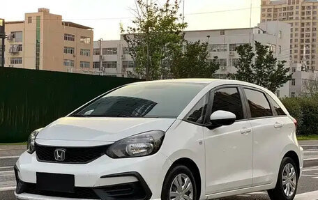 Honda Fit, 2021 год, 954 000 рублей, 2 фотография