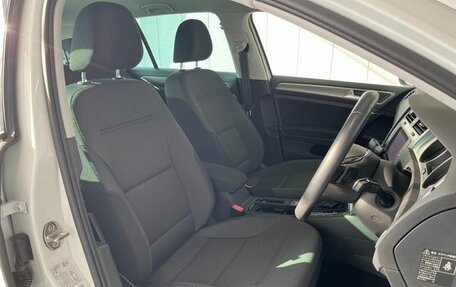 Volkswagen Golf VII, 2016 год, 1 066 700 рублей, 8 фотография