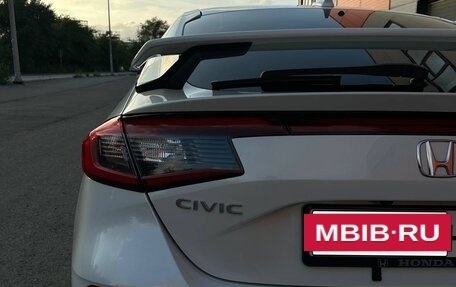 Honda Civic, 2021 год, 2 250 000 рублей, 10 фотография