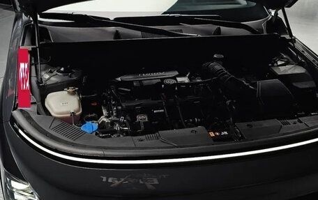 Hyundai Kona, 2023 год, 2 100 000 рублей, 7 фотография