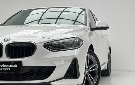 BMW 1 серия, 2022 год, 1 839 520 рублей, 3 фотография