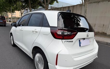 Honda Fit, 2022 год, 940 000 рублей, 5 фотография