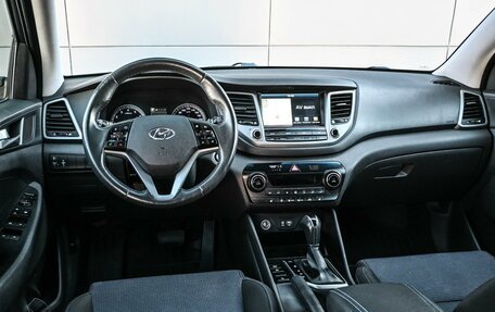 Hyundai Tucson III, 2019 год, 2 279 000 рублей, 6 фотография