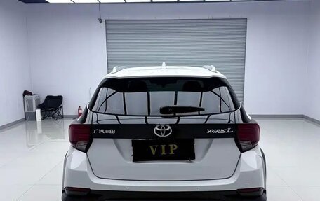 Toyota Yaris XP150 рестайлинг, 2022 год, 1 210 005 рублей, 6 фотография