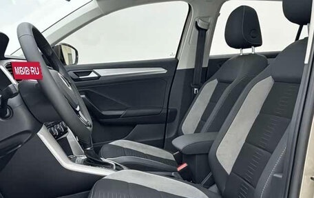 Volkswagen T-Roc I, 2022 год, 1 600 000 рублей, 7 фотография