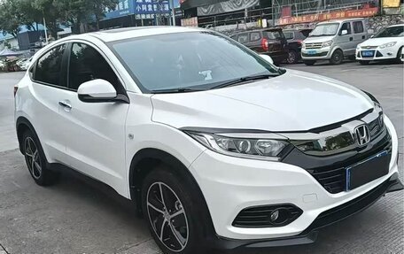 Honda Vezel, 2022 год, 1 245 000 рублей, 3 фотография