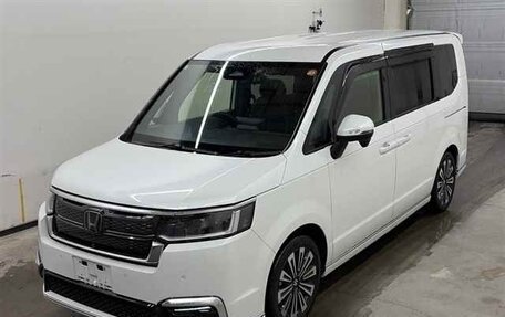 Honda Stepwgn, 2023 год, 2 400 008 рублей, 2 фотография