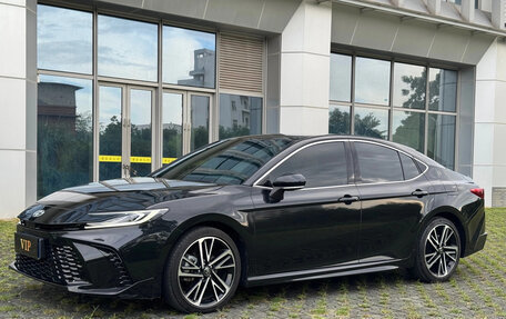 Toyota Camry, 2025 год, 4 235 000 рублей, 1 фотография