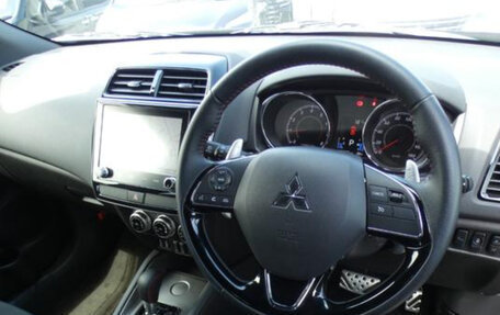 Mitsubishi RVR III рестайлинг, 2023 год, 1 480 000 рублей, 19 фотография
