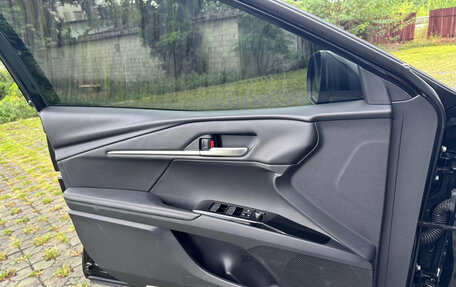 Toyota Camry, 2025 год, 4 235 000 рублей, 7 фотография