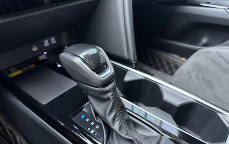 Toyota Camry, 2025 год, 4 235 000 рублей, 13 фотография