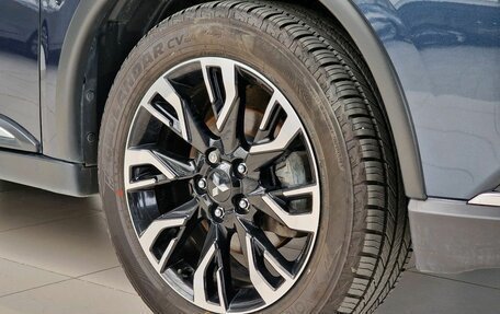 Mitsubishi Outlander III рестайлинг 3, 2022 год, 2 270 000 рублей, 8 фотография