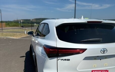 Toyota Highlander, 2026 год, 5 100 000 рублей, 4 фотография