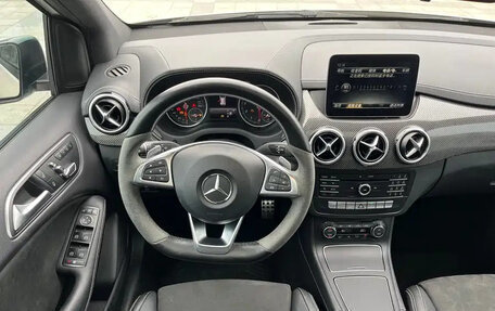Mercedes-Benz B-Класс, 2017 год, 1 500 000 рублей, 7 фотография