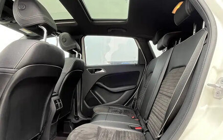 Mercedes-Benz B-Класс, 2017 год, 1 500 000 рублей, 10 фотография