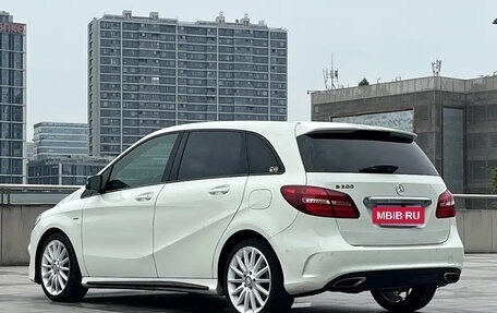 Mercedes-Benz B-Класс, 2017 год, 1 500 000 рублей, 18 фотография