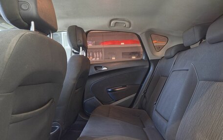 Opel Astra J, 2012 год, 580 000 рублей, 13 фотография