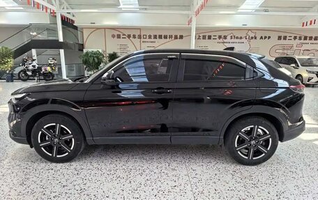 Honda Vezel, 2023 год, 1 926 520 рублей, 3 фотография
