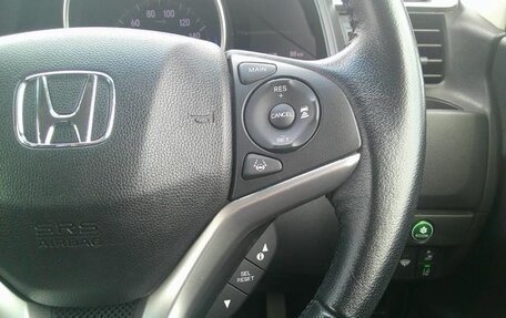 Honda Fit III, 2018 год, 950 000 рублей, 17 фотография