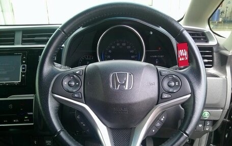 Honda Fit III, 2018 год, 950 000 рублей, 16 фотография