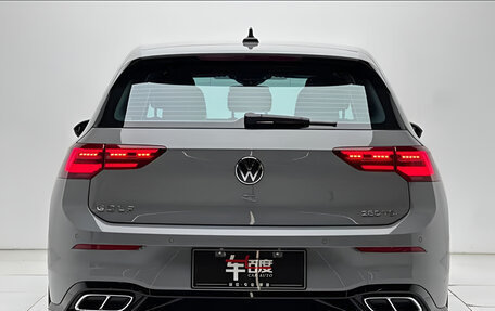 Volkswagen Golf VIII, 2023 год, 1 940 000 рублей, 5 фотография