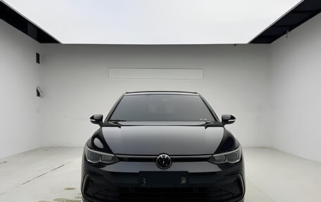 Volkswagen Golf VIII, 2023 год, 1 910 000 рублей, 2 фотография