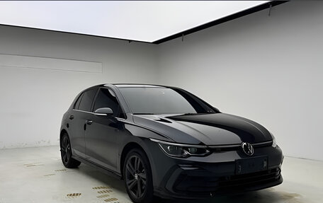 Volkswagen Golf VIII, 2023 год, 1 910 000 рублей, 3 фотография
