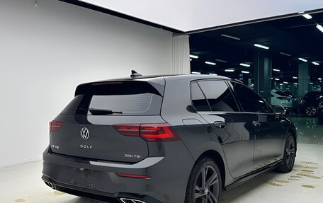 Volkswagen Golf VIII, 2023 год, 1 910 000 рублей, 10 фотография