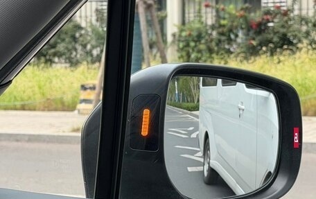 Subaru Forester, 2022 год, 2 210 000 рублей, 9 фотография