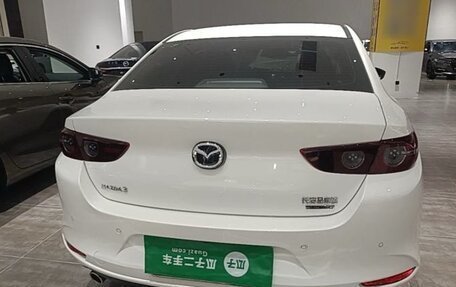Mazda 3, 2019 год, 1 850 000 рублей, 5 фотография