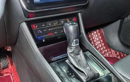 Skoda Superb III рестайлинг, 2023 год, 1 570 000 рублей, 16 фотография