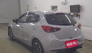 Mazda Demio IV, 2018 год, 950 000 рублей, 4 фотография