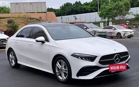 Mercedes-Benz A-Класс, 2023 год, 1 542 000 рублей, 3 фотография